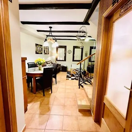 בקתה Adosado Cumbres De Hoz Hoz de Jaca