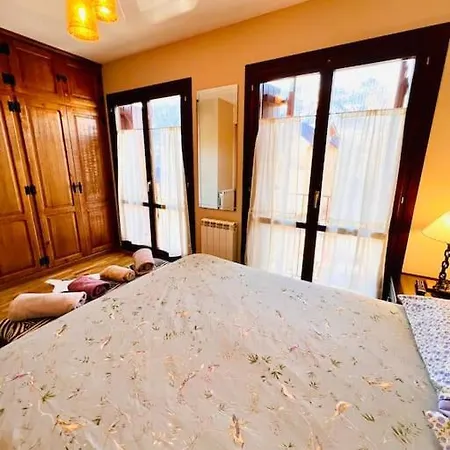 Adosado Cumbres De Hoz בקתה