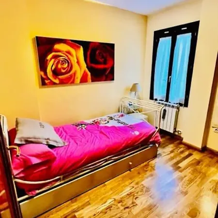 בקתה Adosado Cumbres De Hoz *