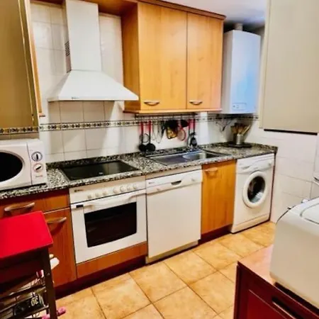 Adosado Cumbres De Hoz בקתה