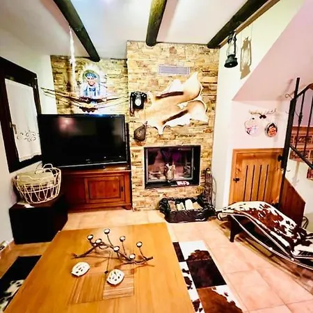 Adosado Cumbres De Hoz * Hoz de Jaca